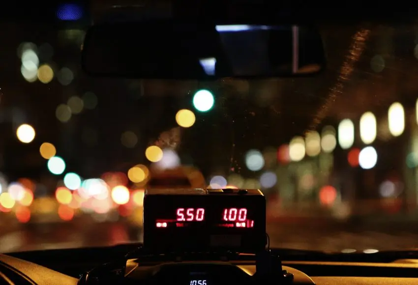 How Do Taxi Meters Work? - Can a taxi charge more than the meter how do taxi meters work - Can a taxi charge more than the meter