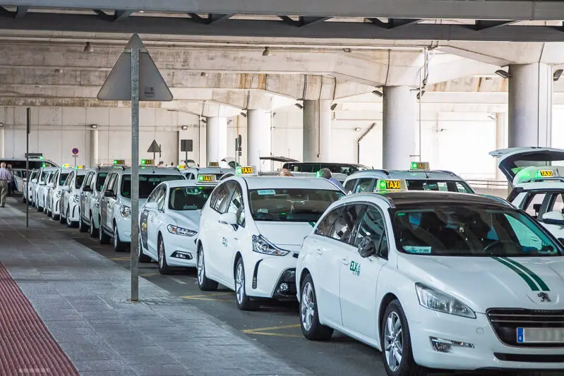 Taxi Elche Aeropuerto: La mejor opción para tus traslados - Cuánto cuesta un taxi de Elche al Aeropuerto taxi elche aeropuerto - Cuánto cuesta un taxi de Elche al Aeropuerto