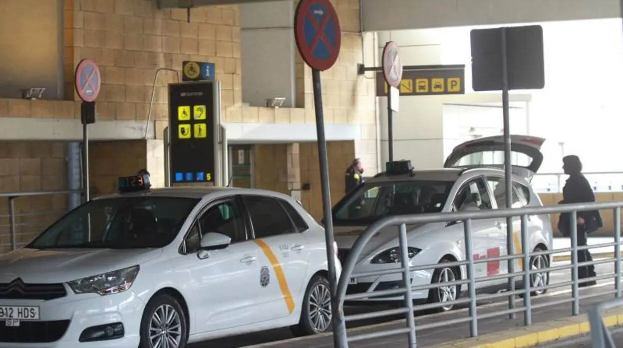 Cuánto cuesta un taxi de Sevilla al aeropuerto - Cuánto cuesta un taxi de Huelva al aeropuerto de Sevilla cuánto cuesta un taxi de sevilla al aeropuerto - Cuánto cuesta un taxi de Huelva al aeropuerto de Sevilla