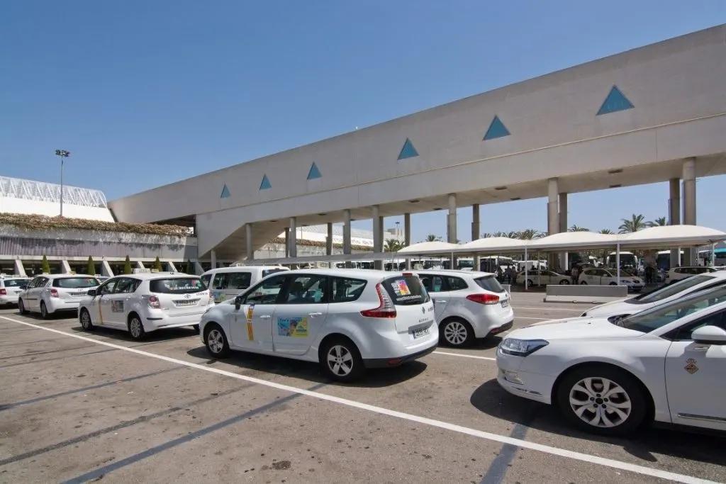 Costo de taxi desde el aeropuerto de Palma hasta Llucmajor - How much is a taxi from Palma Airport to Llucmajor palma to airport taxi cost - How much is a taxi from Palma Airport to Llucmajor