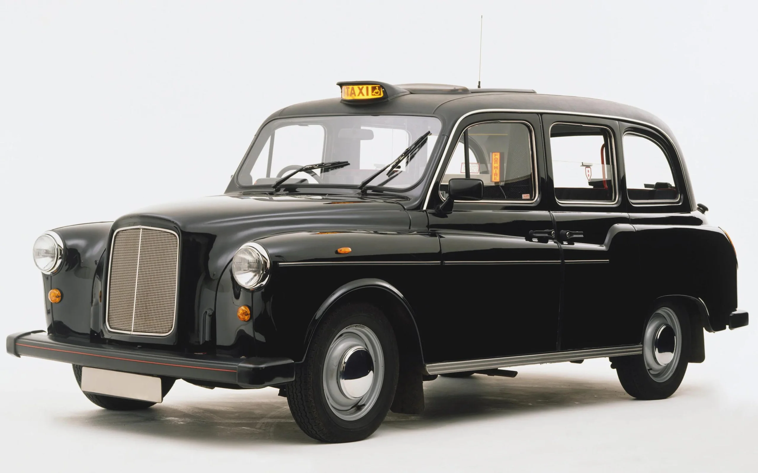 Los icónicos taxis de Londres: El FX4 Fairway - What engine is in the old London taxi old london taxi - What engine is in the old London taxi